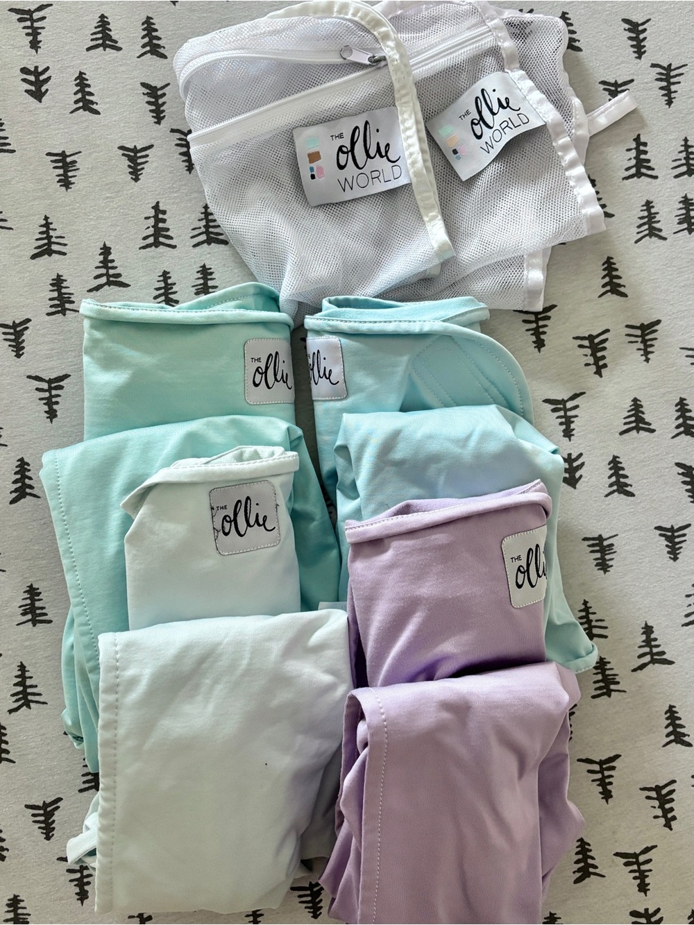 Ollie Swaddle Bundle of 4 with delicates bags